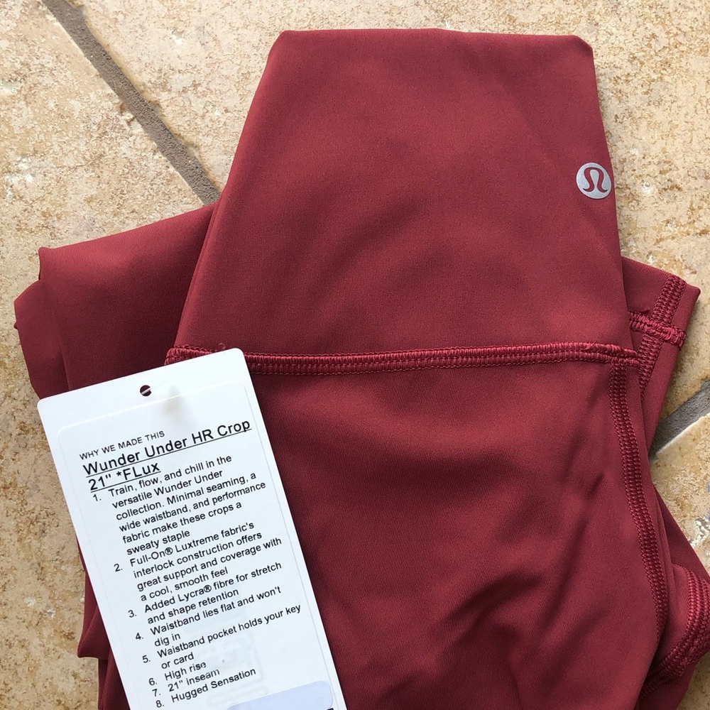 NWT Lululemon Wunder Under HR crop 21” - Picture 7 of 7
